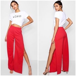 NWT boohoo Red Wide Leg Split Pants